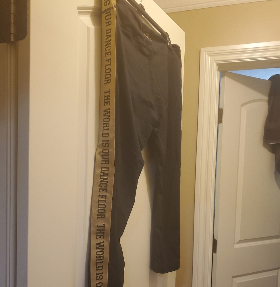 Zumba Capri Leggings XXL
